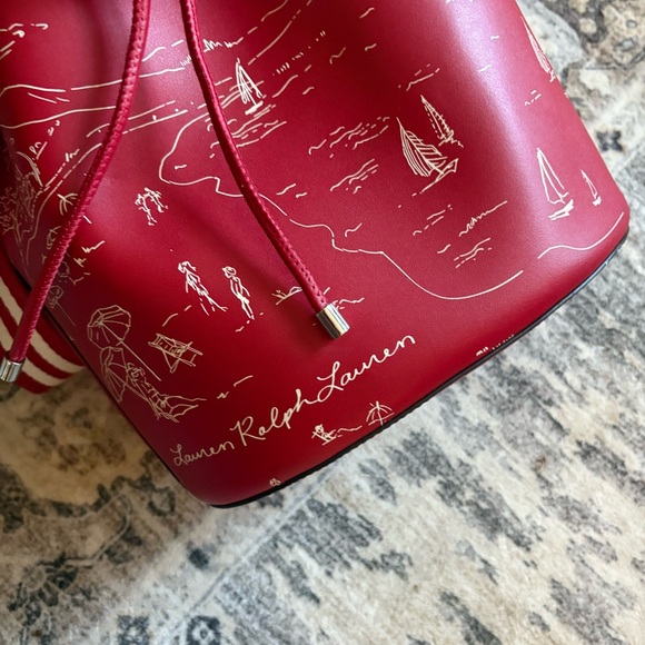 Ralph Lauren Andie drawstring bucket bag red andie 19 sailboats - Picture 7 of 13